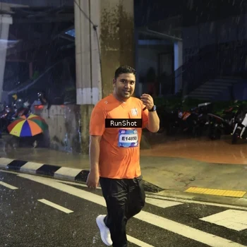 Runner Photo 7915753
