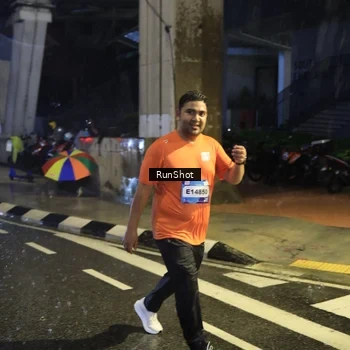 Runner Photo 7915758