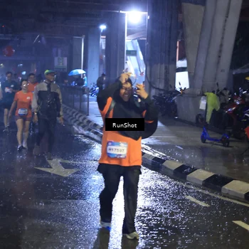Runner Photo 7915776