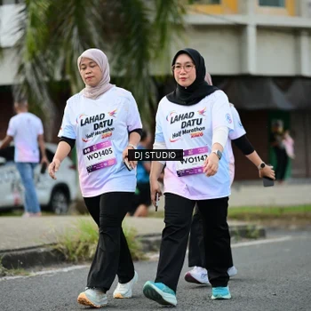 Runner Photo 7915788