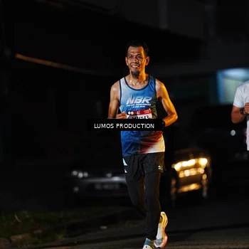 Runner Photo 7915792