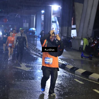 Runner Photo 7915803