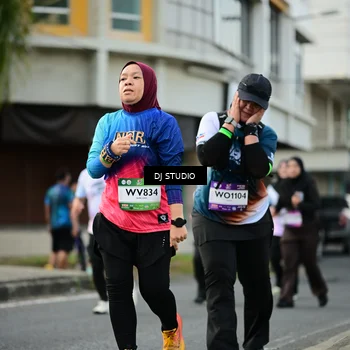 Runner Photo 7915844