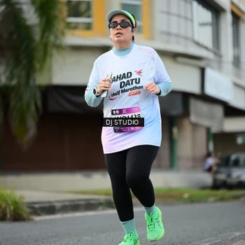 Runner Photo 7915845