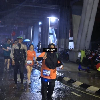 Runner Photo 7915849