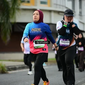 Runner Photo 7915853