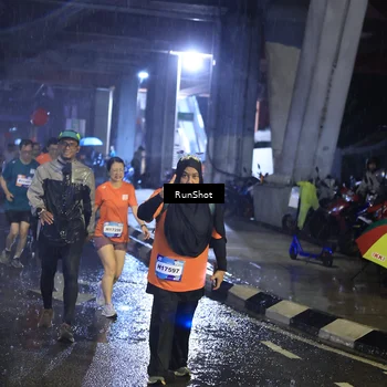 Runner Photo 7915862