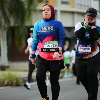 Runner Photo 7915865