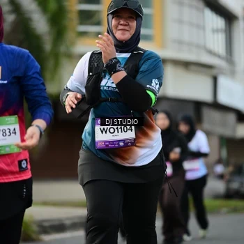Runner Photo 7915890