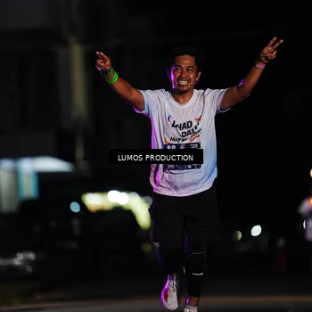 Runner Photo 7915891