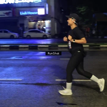 Runner Photo 7915896
