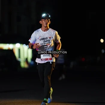 Runner Photo 7915897