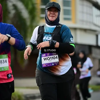 Runner Photo 7915898