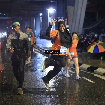 Runner Photo 7915903