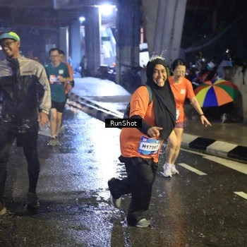 Runner Photo 7915923