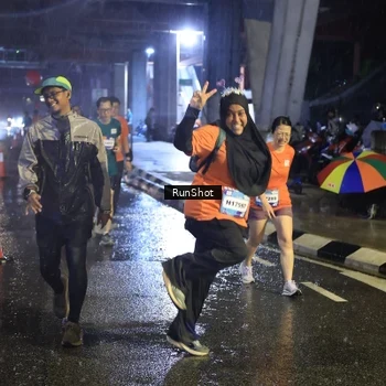 Runner Photo 7915927