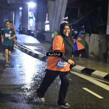 Runner Photo 7915935