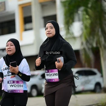 Runner Photo 7915943