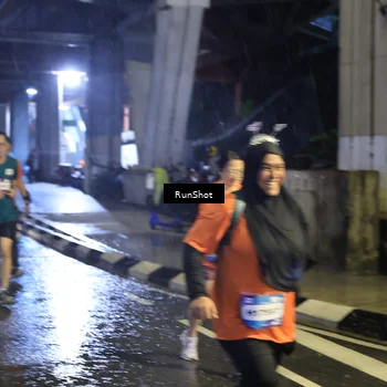 Runner Photo 7915946