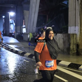 Runner Photo 7915947