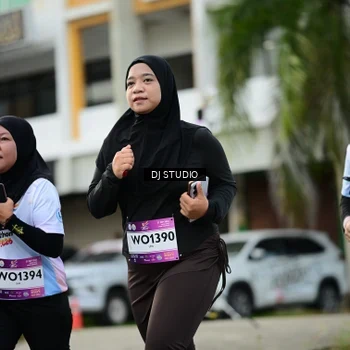 Runner Photo 7915948