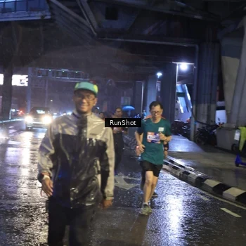 Runner Photo 7915952