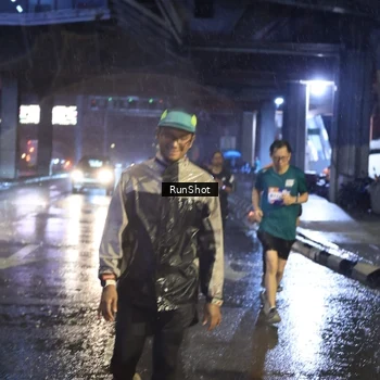 Runner Photo 7915960