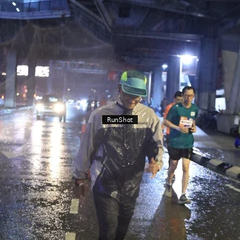 Runner Photo 7915968
