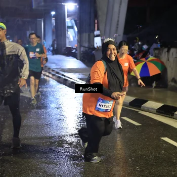 Runner Photo 7915973