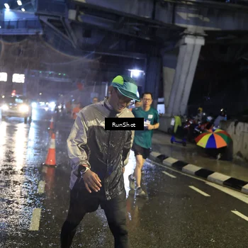 Runner Photo 7915987