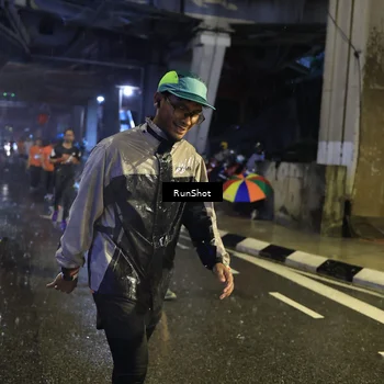 Runner Photo 7915992