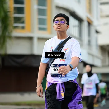 Runner Photo 7916008