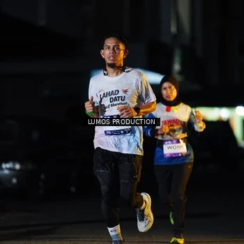 Runner Photo 7916022