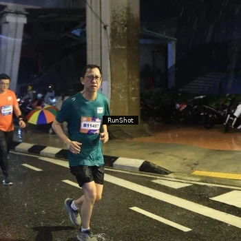 Runner Photo 7916031