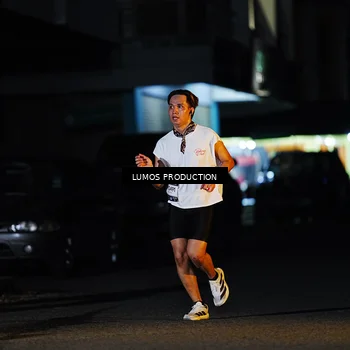 Runner Photo 7916034