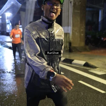 Runner Photo 7916044