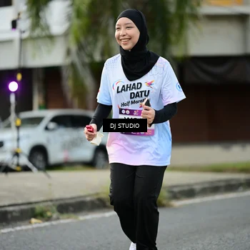 Runner Photo 7916050