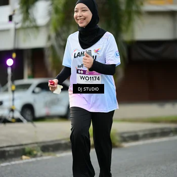 Runner Photo 7916051