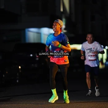 Runner Photo 7916059