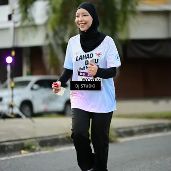Runner Photo 7916064