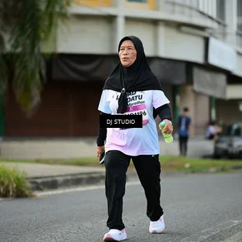 Runner Photo 7916074