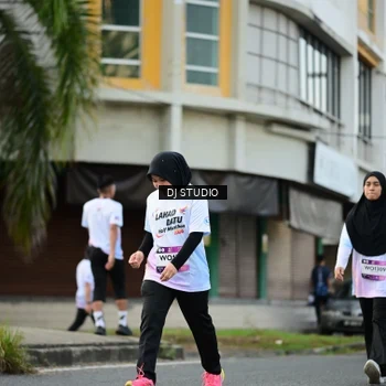 Runner Photo 7916089