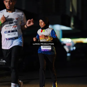 Runner Photo 7916112