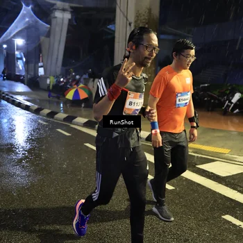 Runner Photo 7916114