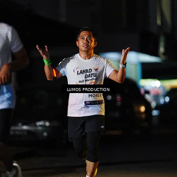 Runner Photo 7916141