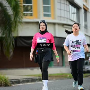 Runner Photo 7916183