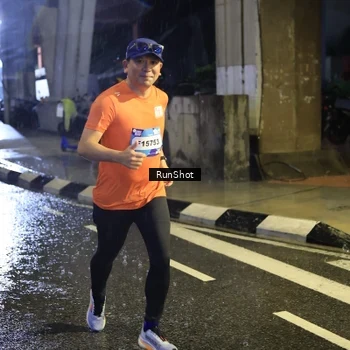 Runner Photo 7916196