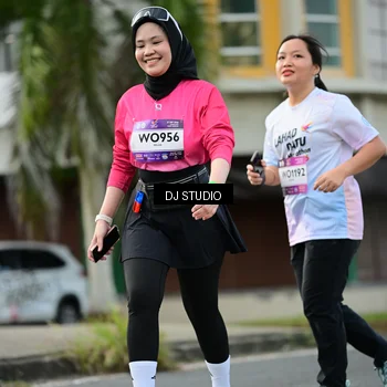 Runner Photo 7916200