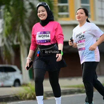 Runner Photo 7916203