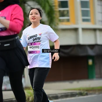 Runner Photo 7916204